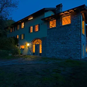 Cascina Canee Bed & Breakfast Angera