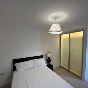 Avalon Center Of & Apartment Brighton